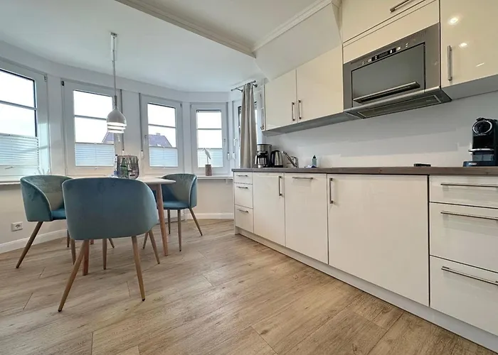 Luv &amp Lee, Whg 6 Appartement *